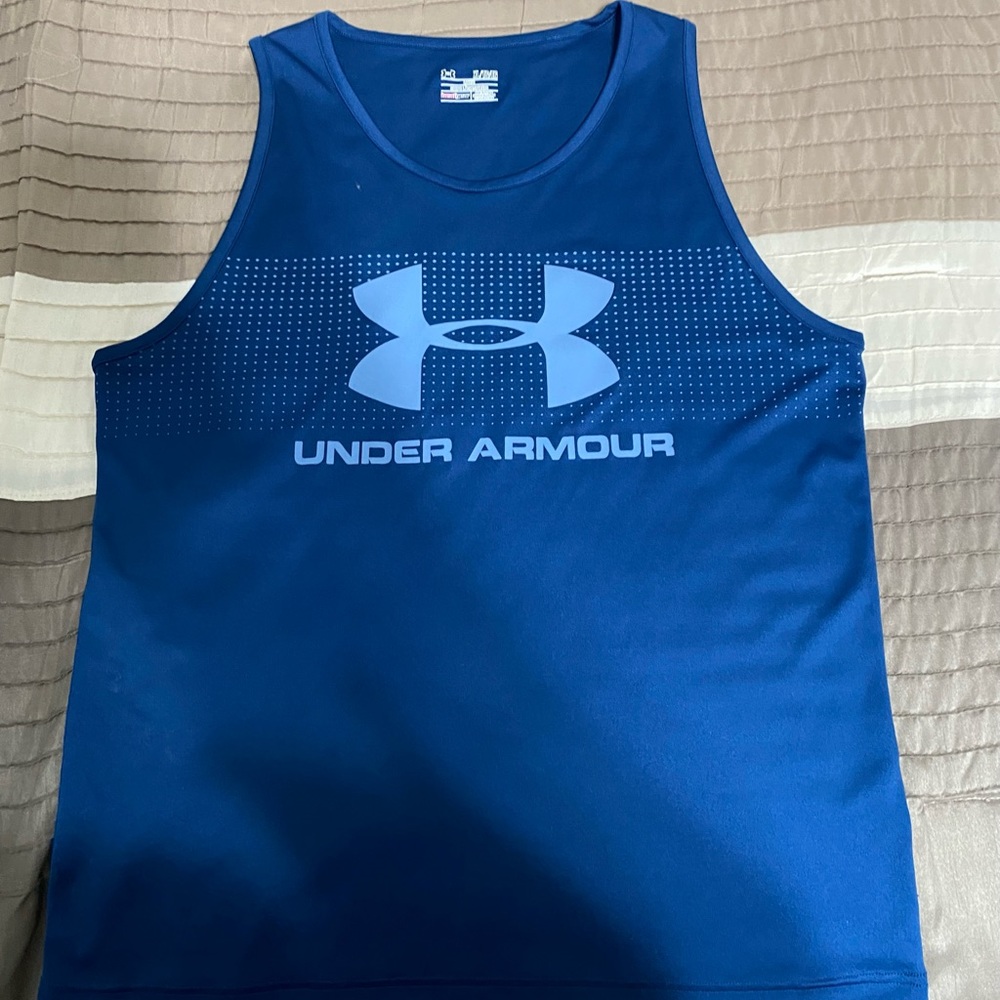Men’s under Armour tank top. Blue. XL
